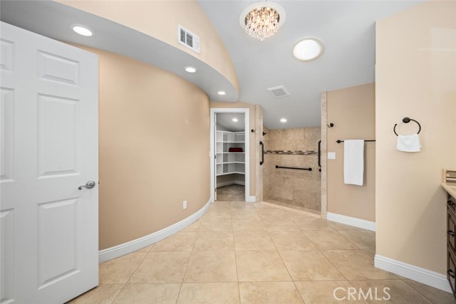 Detail Gallery Image 33 of 49 For 16282 Mandalay Cir, Huntington Beach,  CA 92649 - 5 Beds | 3 Baths