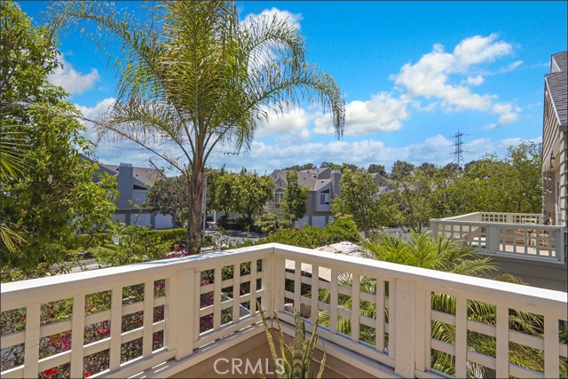 12 Stoneglen, Aliso Viejo CA: https://media.crmls.org/medias/71d9f318-ae05-4c6e-8944-1a0b5e6b59c8.jpg