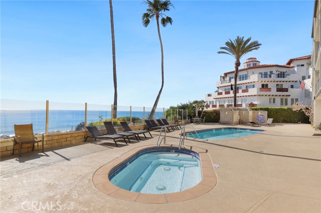 Detail Gallery Image 36 of 66 For 410 Corto Ln #E,  San Clemente,  CA 92672 - 2 Beds | 3 Baths