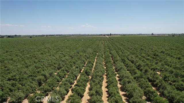1492 W Sumner Avenue, Fresno CA: https://media.crmls.org/medias/71dc42dc-fffc-418d-8053-8be40481326a.jpg