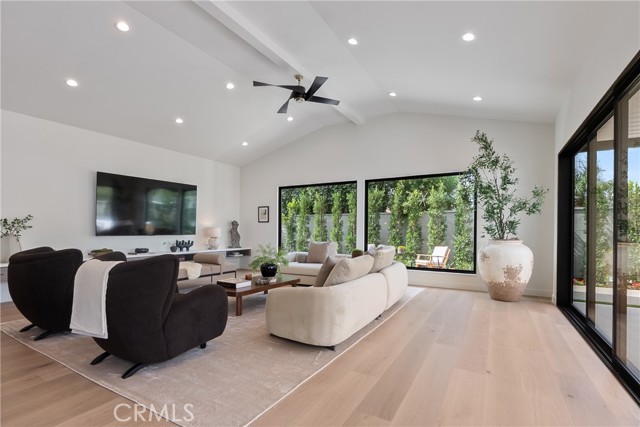 Image 3 of 63 For 2989 Ceylon Drive