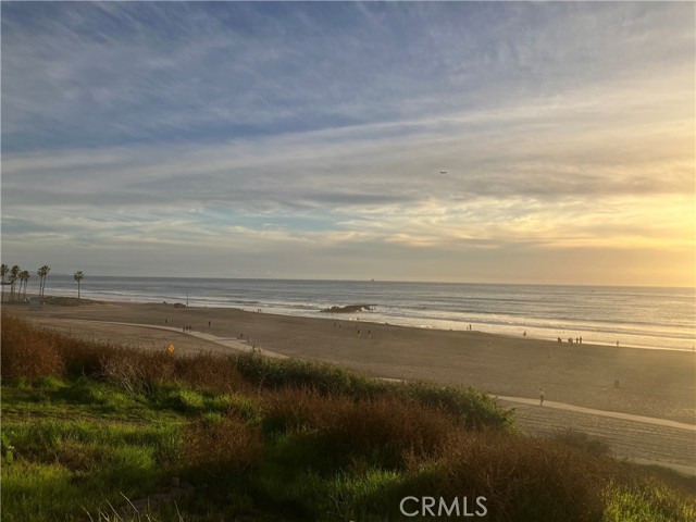 Detail Gallery Image 33 of 41 For 8635 Falmouth Ave #301,  Playa Del Rey,  CA 90293 - 2 Beds | 2 Baths