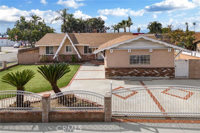 Detail Gallery Image 1 of 1 For 2200 W Doublegrove St, West Covina,  CA 91790 - 4 Beds | 2 Baths