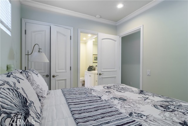 Detail Gallery Image 22 of 28 For 331 E Bay Front, Newport Beach,  CA 92662 - 3 Beds | 3 Baths