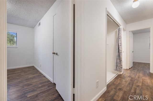 1920 E Orangeburg Avenue, Modesto CA: https://media.crmls.org/medias/71dd3a07-44e9-4f9b-ab86-8563889676bf.jpg