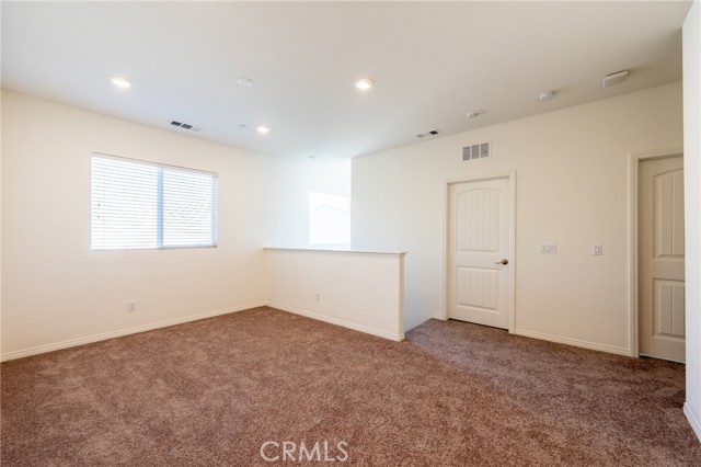 8770 Festival Street, Chino CA: https://media.crmls.org/medias/71ddf42c-f745-4a02-af1f-4319b5888bf1.jpg