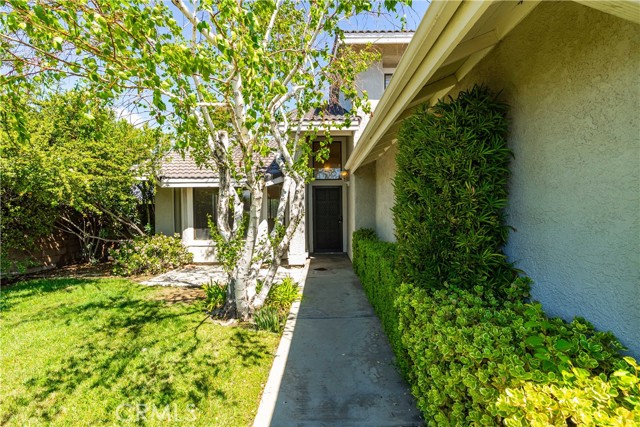 Detail Gallery Image 3 of 33 For 2859 W Avenue J9, Lancaster,  CA 93536 - 3 Beds | 3 Baths