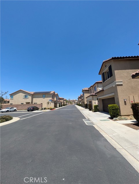 Detail Gallery Image 24 of 24 For 12886 Greenstone Way, Moreno Valley,  CA 92555 - 4 Beds | 2/1 Baths