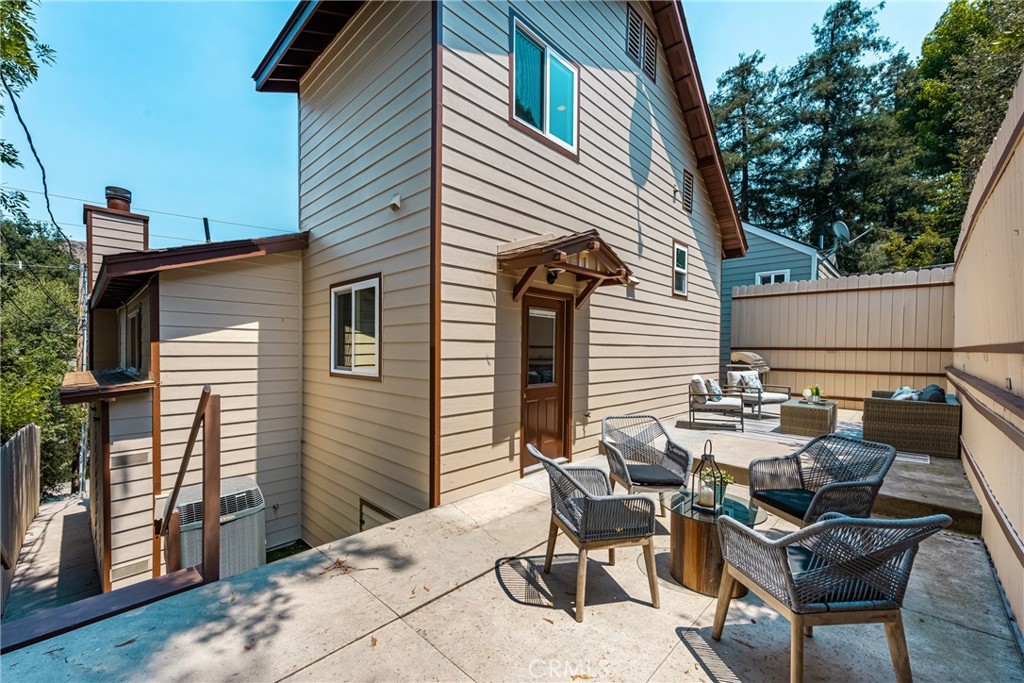 71df1a70 7884 4b1c B48e 0a9c3d05f892