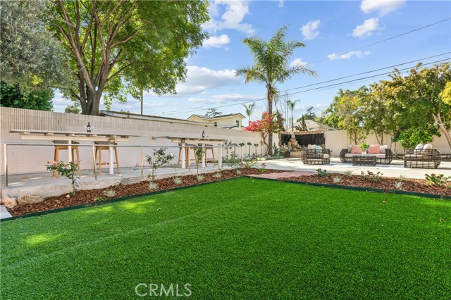 Image 33 of 38 For 801 Michillinda