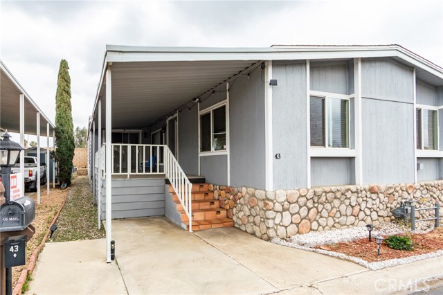 Detail Gallery Image 6 of 31 For 3663 Buchanan St #43,  Riverside,  CA 92503 - 3 Beds | 2 Baths
