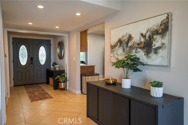 Detail Gallery Image 2 of 42 For 2067 Glentree, Lomita,  CA 90717 - 4 Beds | 4 Baths