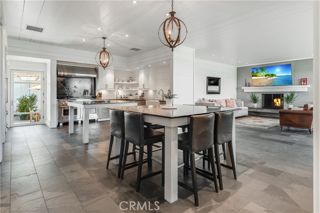 16 Roadrunner Road, Rolling Hills CA: https://media.crmls.org/medias/71e23f5b-1223-4099-a97b-350f44ad7f78.jpg