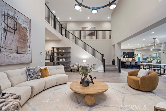 Detail Gallery Image 17 of 36 For 115 Interstellar, Irvine,  CA 92618 - 5 Beds | 5/1 Baths