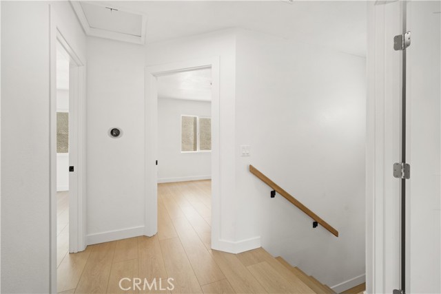 Detail Gallery Image 23 of 44 For 7010 Lennox Ave #C,  Van Nuys,  CA 91405 - 3 Beds | 2/1 Baths