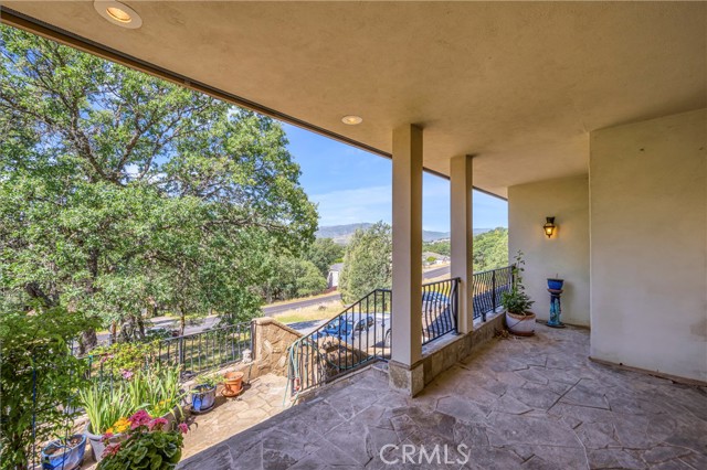 Detail Gallery Image 5 of 44 For 19088 Moon Ridge Rd, Hidden Valley Lake,  CA 95467 - 4 Beds | 3 Baths