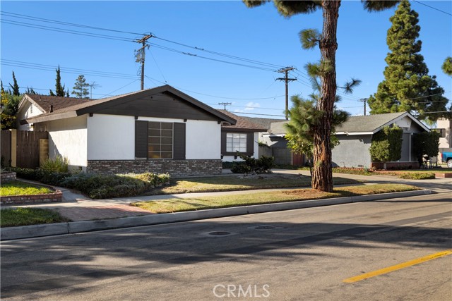 5882 Richmond Avenue, Garden Grove, CA, 92845 5882 Richmond Avenue, Garden Grove, CA, 92845