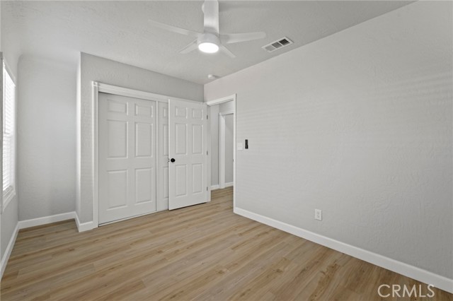 211 E Grangeville Boulevard, Hanford CA: https://media.crmls.org/medias/71e3b023-a971-46d2-b10e-3ac74ff39cd5.jpg