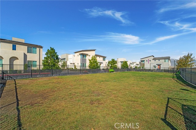 Detail Gallery Image 34 of 38 For 3640 S Allston Paseo #3,  Ontario,  CA 91761 - 1 Beds | 1/1 Baths