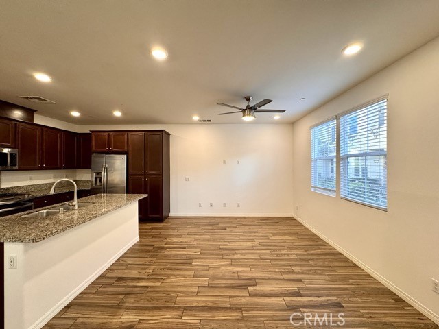 Detail Gallery Image 9 of 60 For 40372 Calle Real, Murrieta,  CA 92563 - 3 Beds | 2/1 Baths