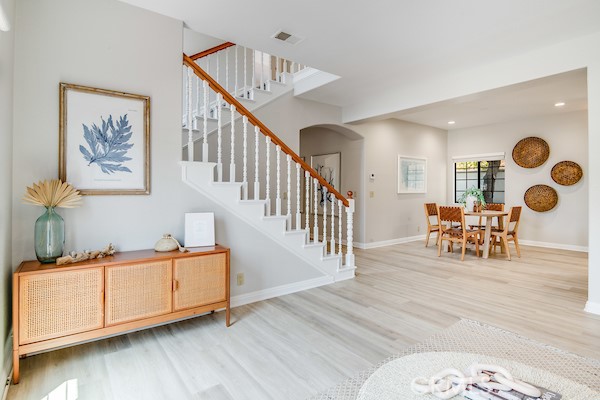 750 14th Street, Manhattan Beach, California 90266, 4 Bedrooms Bedrooms, ,3 BathroomsBathrooms,Residential,Sold,14th,SB22087910