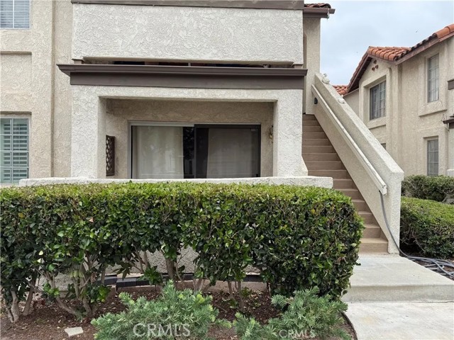 26205 La Real, Mission Viejo CA: https://media.crmls.org/medias/71e6800c-86ab-4464-bee1-6910ee1a9c91.jpg