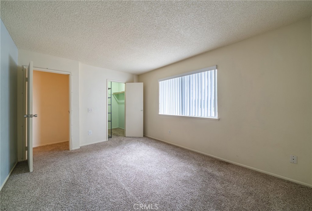 MLS #OC25276623 image #16