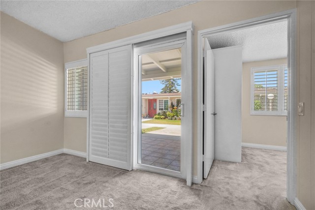 13800 Annandale Drive, Seal Beach CA: https://media.crmls.org/medias/71e7bf34-8179-4f96-8721-e77ee3ccb1af.jpg
