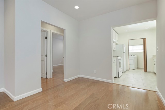 Detail Gallery Image 6 of 21 For 4018 Somers, Los Angeles,  CA 90065 - 2 Beds | 1 Baths