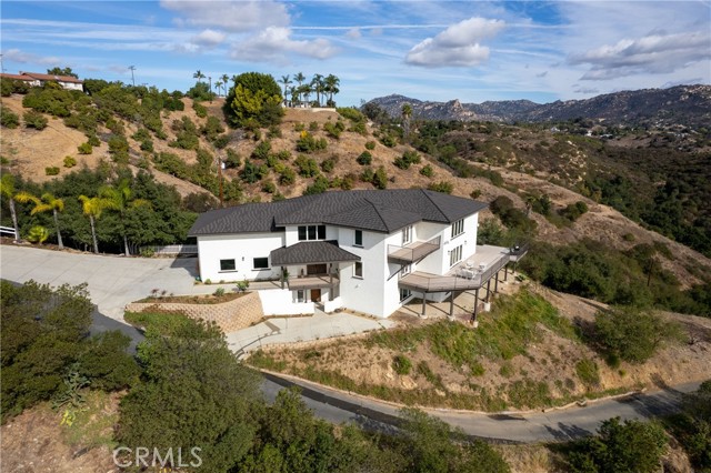 Detail Gallery Image 3 of 69 For 4385 Rainbow Vista Dr, Fallbrook,  CA 92028 - 5 Beds | 5/1 Baths