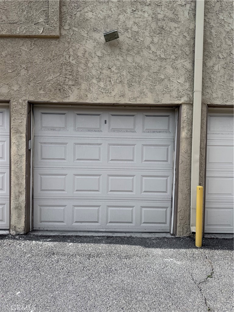 https://media.crmls.org/medias/71ea1413-724e-49e3-abc6-401a5218d74a.jpg?preset=X-Large