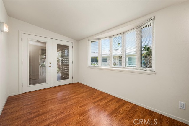 13350 St. Andrews Drive, Seal Beach CA: https://media.crmls.org/medias/71ea371e-dbf5-45b3-a077-d687d58c3e4f.jpg