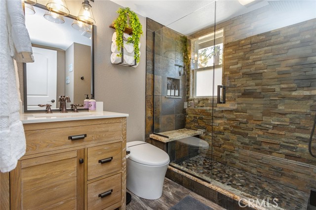 Detail Gallery Image 19 of 32 For 43005 Monterey, Big Bear Lake,  CA 92315 - 3 Beds | 2 Baths