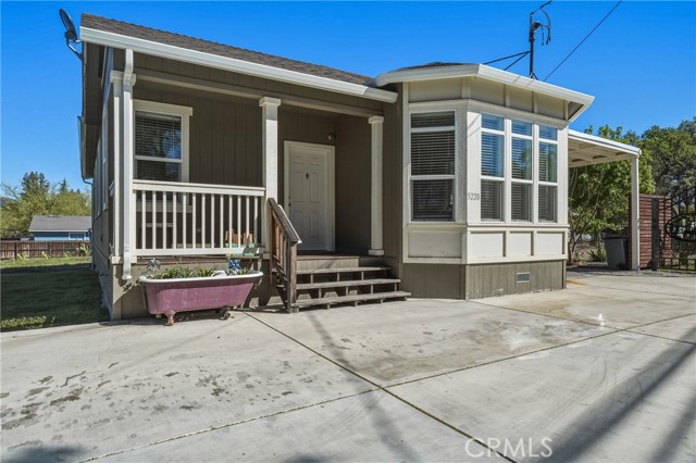 Detail Gallery Image 2 of 59 For 5220 Lakeshore, Lakeport,  CA 95453 - 3 Beds | 2 Baths