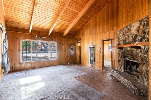 Detail Gallery Image 7 of 19 For 427 Holmes, Sugarloaf,  CA 92386 - 2 Beds | 2 Baths