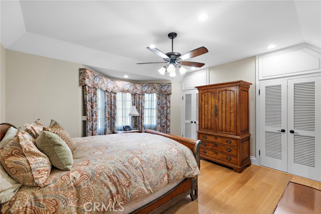 Image 33 of 56 For 30882 Via Colinas