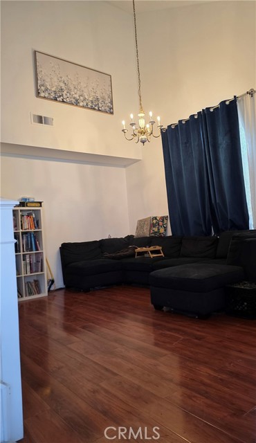 130 Ashbrook Lane, Pomona CA: https://media.crmls.org/medias/71eda1ba-627b-404c-b981-a20a1ada16c9.jpg