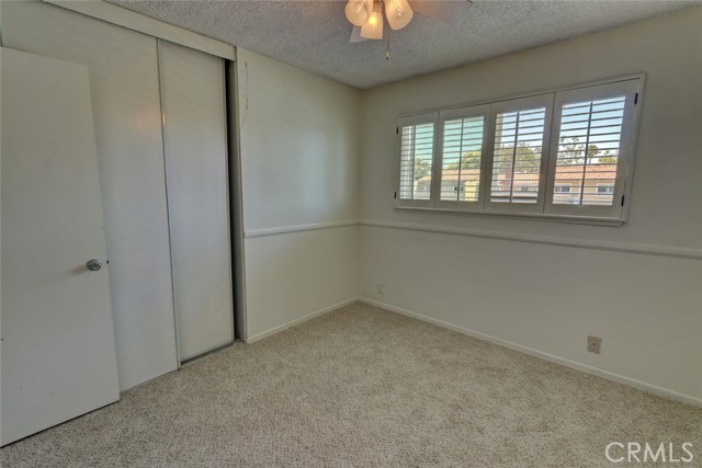 17077 Los Modelos Street, Fountain Valley CA: https://media.crmls.org/medias/71ee4864-cf62-41b0-bc24-6bf3478eba0f.jpg