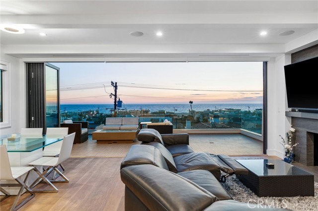 1737 Manhattan Avenue, Hermosa Beach CA: https://media.crmls.org/medias/71ee4a95-2e51-4c38-a59d-3bd80a6af5f4.jpg