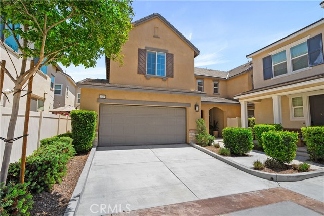 Detail Gallery Image 3 of 41 For 3170 E Painted Crescent St, Ontario,  CA 91762 - 4 Beds | 3 Baths