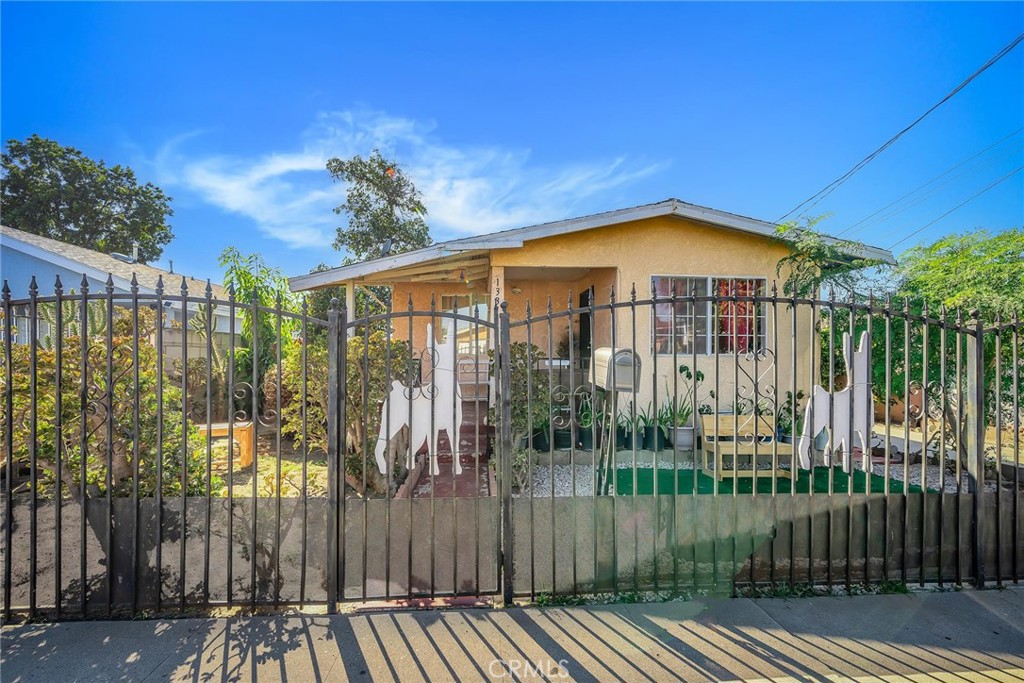 1337 Lagoon Ave