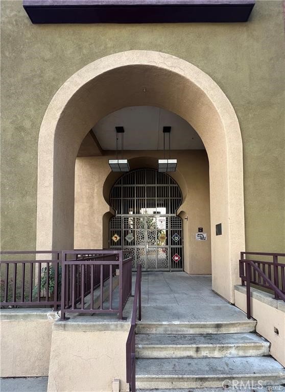 78 E Bay State Street, Alhambra CA: https://media.crmls.org/medias/71ef4506-950a-4d25-bbc7-f5bb9f82a55e.jpg