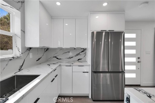 Detail Gallery Image 11 of 22 For 4640 Lowell Ave, La Crescenta,  CA 91214 - 1 Beds | 1 Baths