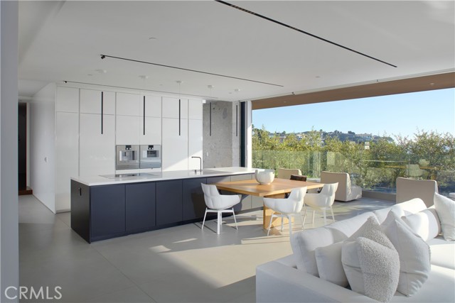 2460 Monaco Drive, Laguna Beach CA: https://media.crmls.org/medias/71ef636b-5e0b-43bd-b98e-b86703c073e4.jpg