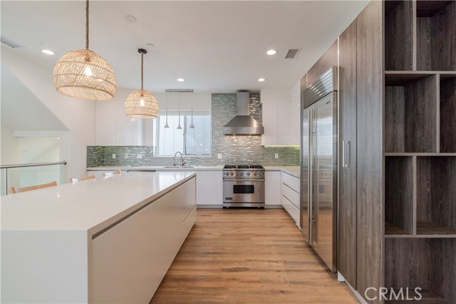 Detail Gallery Image 36 of 72 For 500 N Lucia Ave, Redondo Beach,  CA 90277 - 4 Beds | 5 Baths