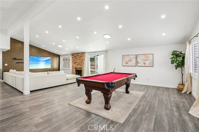 5633 Rawlings Avenue, Woodland Hills CA: https://media.crmls.org/medias/71f019a2-9c07-4665-adac-35b5c22c6568.jpg