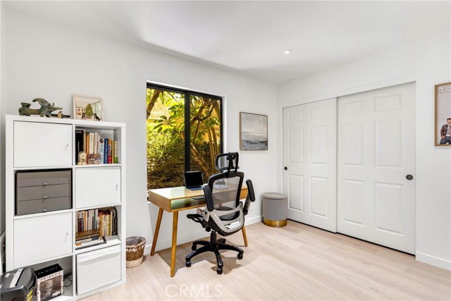 Detail Gallery Image 12 of 41 For 23267 Cherry Hill St, Mission Viejo,  CA 92692 - 2 Beds | 2 Baths