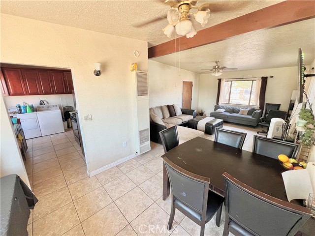 Detail Gallery Image 10 of 25 For 23079 Minnetonka Rd, Apple Valley,  CA 92308 - 3 Beds | 1 Baths