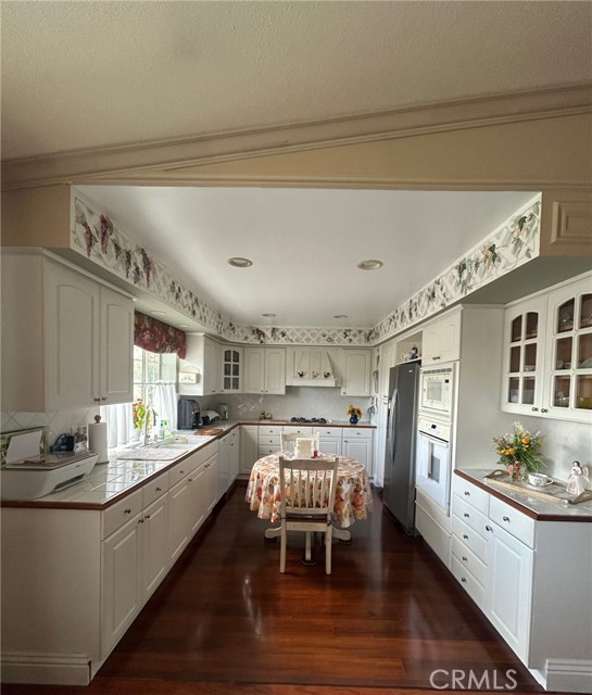 Detail Gallery Image 7 of 36 For 1550 Rimpau, Corona,  CA 92881 - 2 Beds | 2 Baths