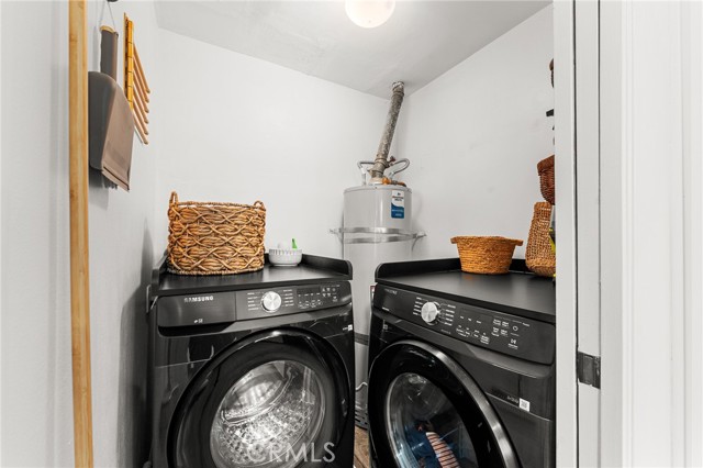 Detail Gallery Image 16 of 39 For 5006 Hampton Ct, Westminster,  CA 92683 - 2 Beds | 1/1 Baths